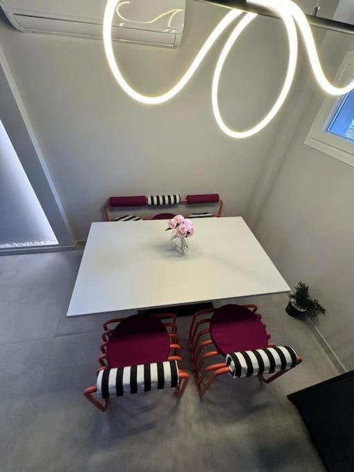 Pop Art Maisonette Ioannina Eksteriør billede